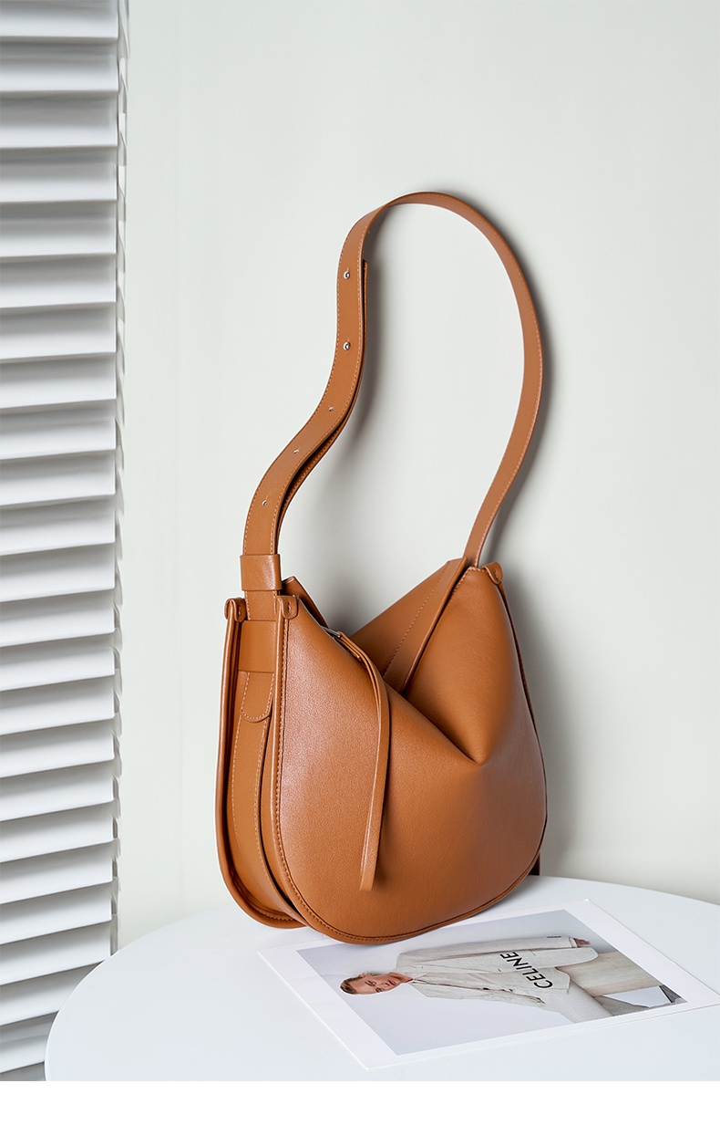  History of leather handbags 